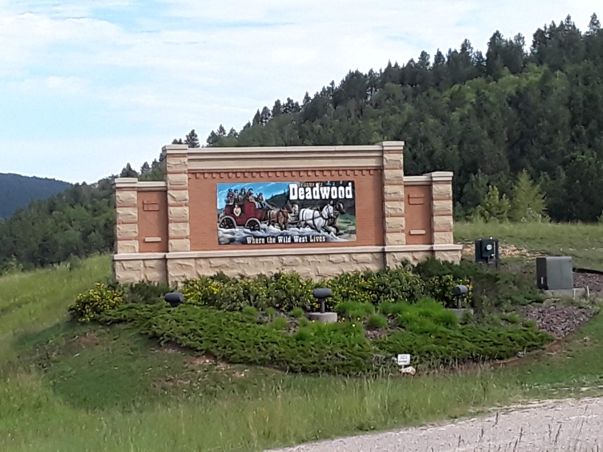 Gambling in South Dakota • Online • Casinos • Poker • Sports